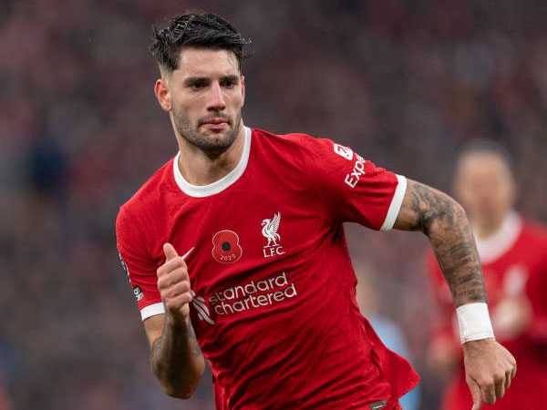 Alex Oxlade-Chamberlain Puji Penampilan Dominik Szoboszlai di Liverpool