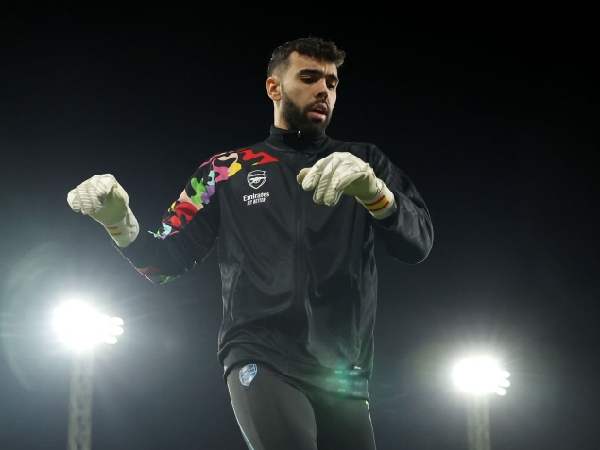 David Raya mengukuhkan dirinya sebagai kiper nomor satu Arsenal