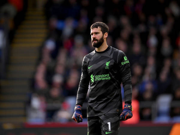 Alisson Becker Tegaskan Semua Laga Premier League Memiliki Nilai yang Sama