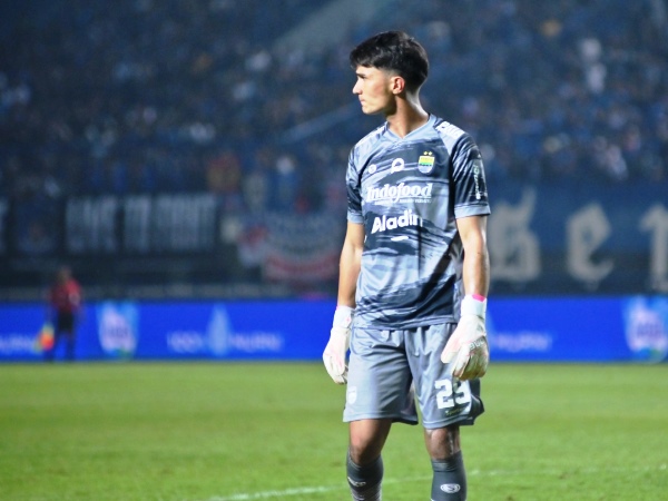 Kevin Ray Mendoza saat menjalani debut bersama Persib