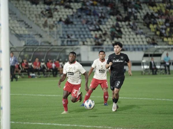 Winger Bali United, Privat Mbarga di laga kontra Terengganu FC
