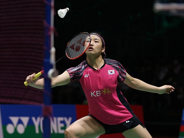 BWF World Tour Finals 2023: Kim Ga Eun Bawa An Se Young Kembali ke Bumi