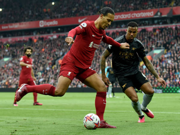 Liverpool vs Arsenal, Duel Dua Tim Dengan Pertahanan Terkokoh