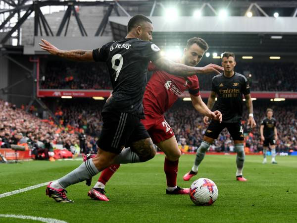 Pertemuan ke-100 Liverpool vs Arsenal, Siapa yang Akan Tertawa di Anfield?