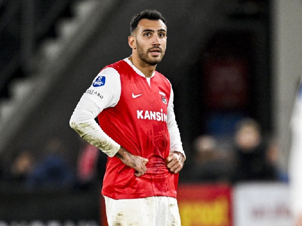 Chelsea tertarik dengan striker AZ Alkmaar, Vangelis Pavlidis