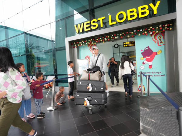 Calon pemain naturalisasi timnas Indonesia, Jay Idzes