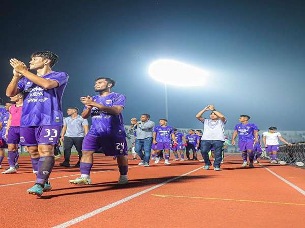 Persita Tangerang tidak dapat menggunakan Stadion Indomilk Arena di sisa laga musim ini