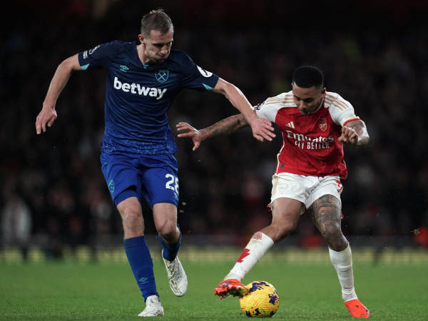 Hasil Pertandingan Premier League: Arsenal 0-2 West Ham United