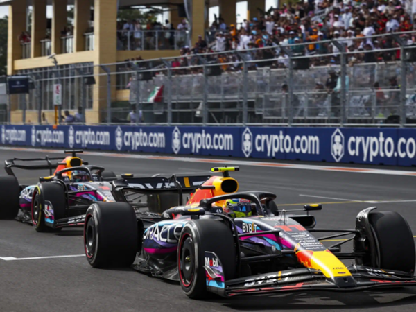 Red Bull, Sergio Perez, Max Verstappen