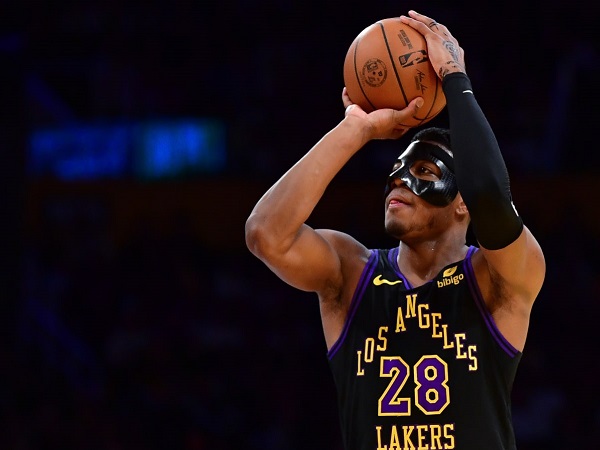 Darvin Ham tak ingin Rui Hachimura absen lama.