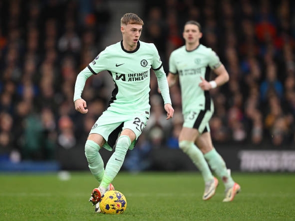 Meski Tampil Cemerlang, Cole Palmer Diberi Peringatan oleh Garth Crooks