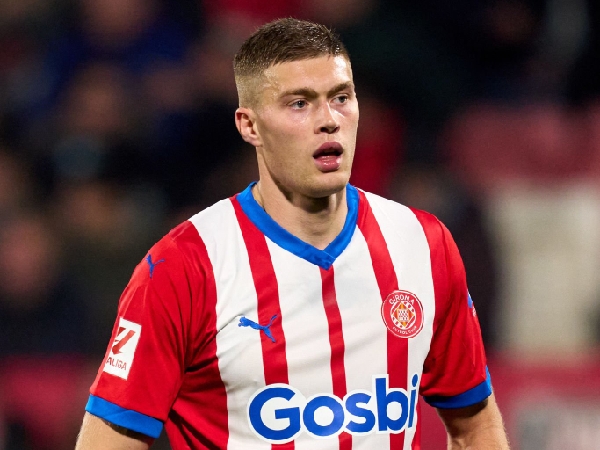 Striker Girona, Artem Dovbyk, dikaitkan dengan Chelsea