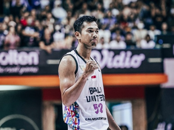 Salah satu pemain senior Bali United Basketball, Surliyadin