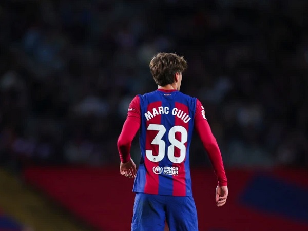 Xavi Masih Percaya dengan Kemampuan Marc Guiu