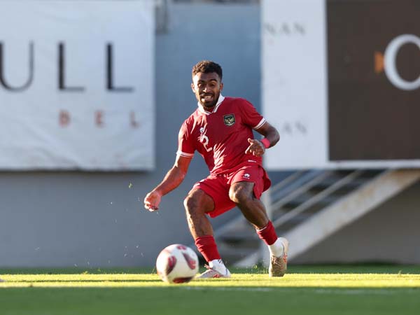 Pemain timnas Indonesia, Yakob Sayuri