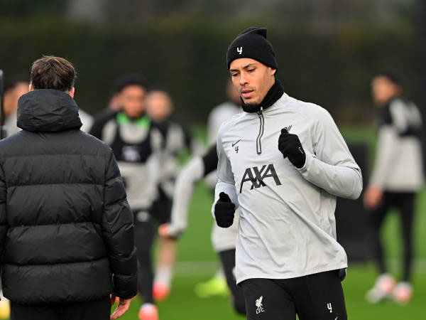 Jurgen Klopp Beri Kabar Terbaru Tentang Absennya Virgil van Dijk