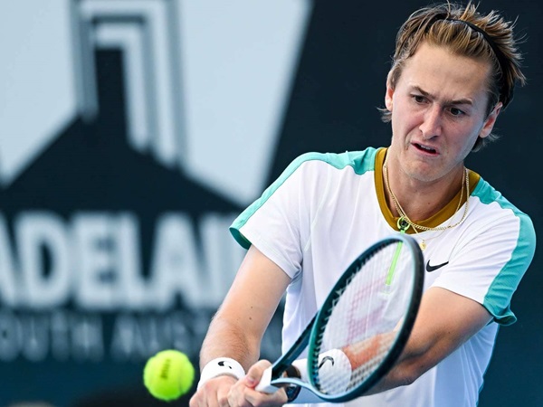 Sebastian Korda Ciptakan Lima Match Point Demi Semifinal di Adelaide