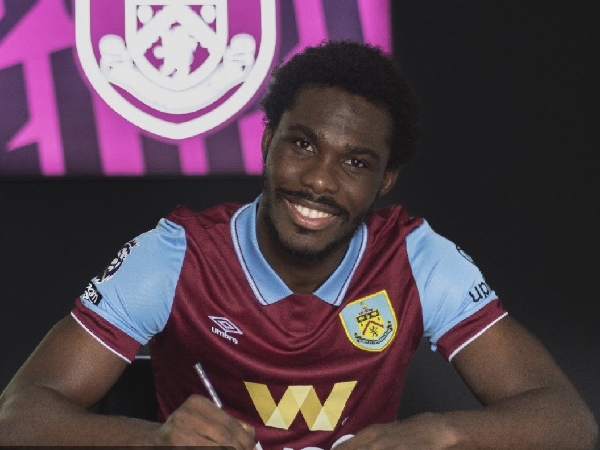Burnley meminjam David Datro Fofana dari Chelsea