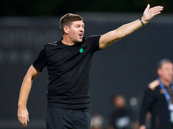 Al Ettifaq Targetkan Dua Bintang Liverpool, Siapa Saja?