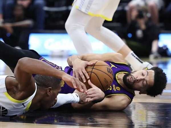 Skylar Mays berterima kasih kepada Lakers yang mau berinya kontrak dua arah.