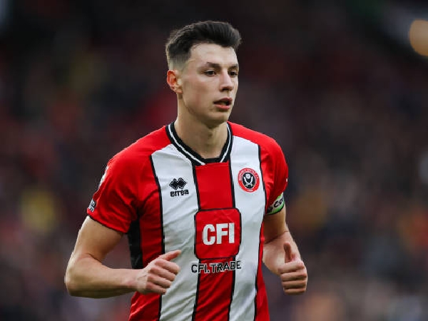 Bek Sheffield United, Anel Ahmedhodzic