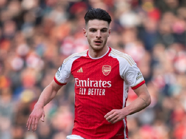 Declan Rice menjadi andalan di lini tengah Arsenal
