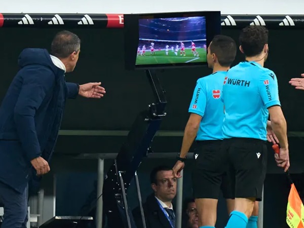 Gonzalo Melero Mengecam Wasit setelah Almeria Dikalahkan Real Madrid
