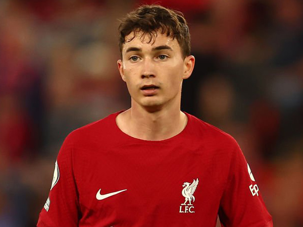 Mateusz Musialowski.