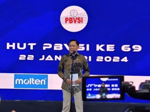 Ketua Umum PBVSI, Komjen Pol (Purn) Imam Sudjarwo (ANTARA/FAJAR SATRIYO)