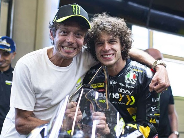 Marco Bezzecchi, Valentino Rossi