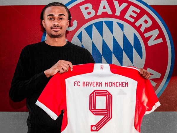 Aktif di Bursa Transfer Musim Dingin, Bayern Resmi Boyong Jonah Kusi-Asare