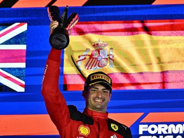Jalani Musim Terakhirnya di Ferrari, Carlos Sainz: Saya Bakal Fokus