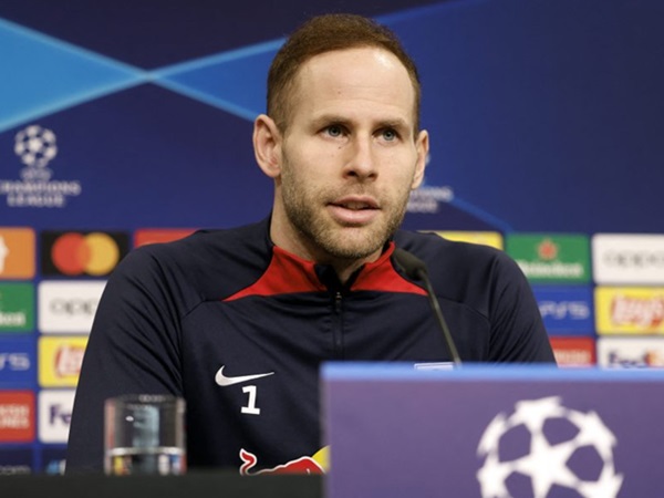 Peter Gulacsi Tanpa Sungkan Memuji Andriy Lunin