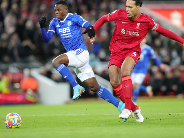 Patson Daka Akui Kesulitan Hadapi Bek Liverpool Ini