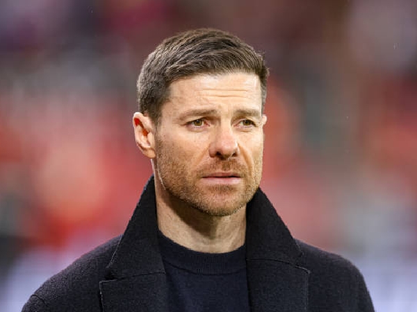 Xabi Alonso dikaitkan dengan pekerjaan di Chelsea