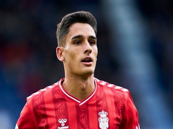 Bek kiri incaran Atletico Madrid