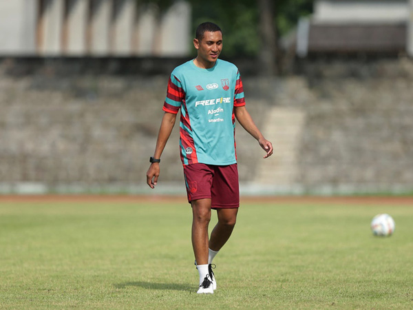 Mokhamad Syaifuddin resmi bergabung sebagai tim pelatih Persis Solo