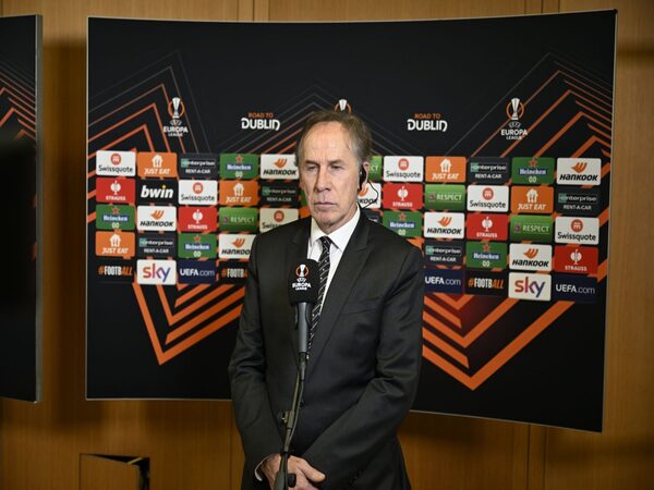 Franco Baresi meminta AC Milan untuk tampil jauh lebih solid, usai memastikan diri lolos ke babak 16 besar Liga Europa musim ini / via Getty Images