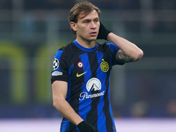 NicoloNicolo Barella.