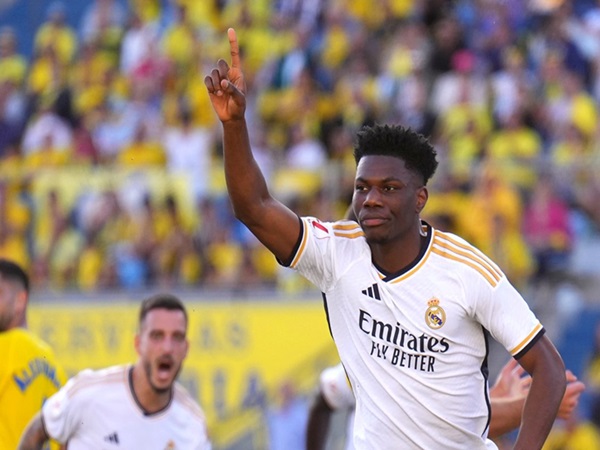 Aurelien Tchouameni Bisa Jadi Bek Tengah Terbaik Real Madrid