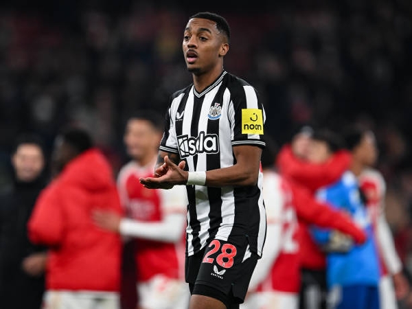 Joe Willock menghadapi mantan klubnya, Arsenal