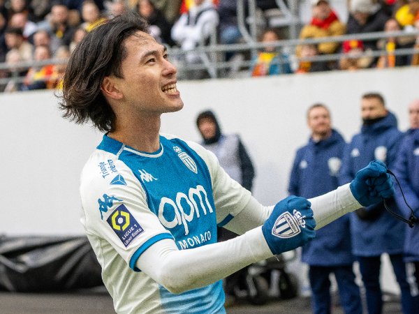 Takumi Minamino