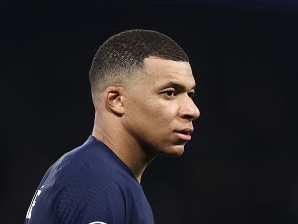 Fayza Lamari Tiba di Madrid untuk Selesaikan Transfer Kylian Mbappe