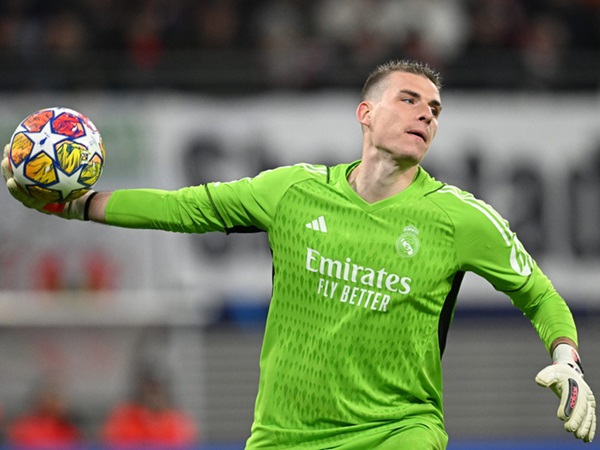 Real Madrid Bakal Bahas Negosiasi Kontrak dengan Andriy Lunin