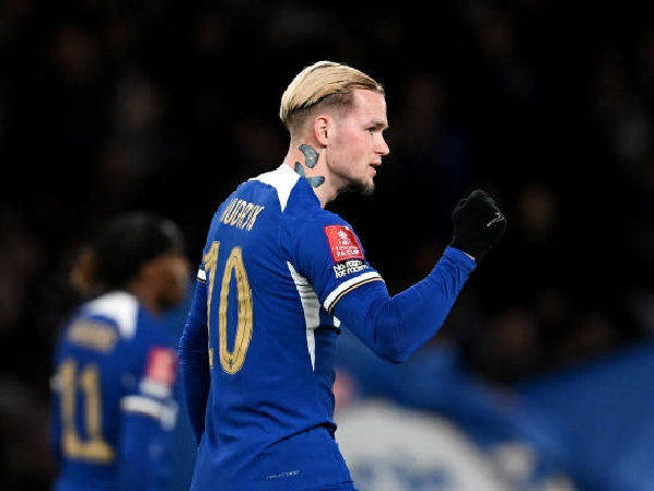 Pemain sayap Chelsea, Mykhaylo Mudryk