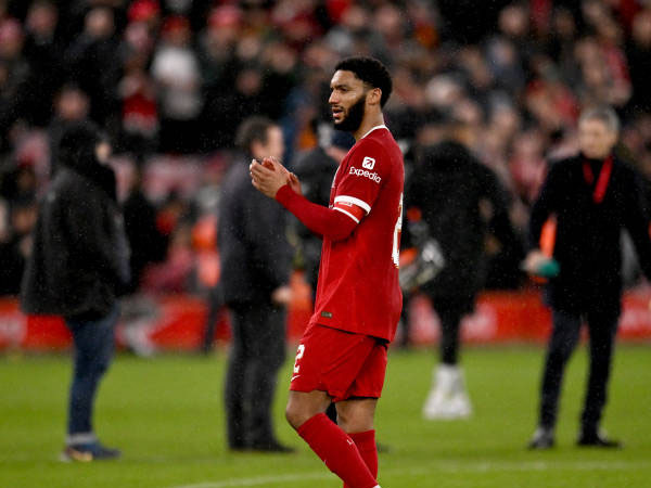 Virgil van Dijk Puji Joe Gomez Sebagai Salah Satu Pemain Terbaik Musim Ini