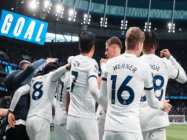 Postecoglou puas dengan reaksi Tottenham vs Palace