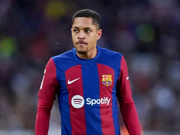 Xavi Hernandez Beberkan Alasan Jarang Mainkan Roque