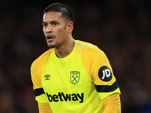 Alphonse Areola.