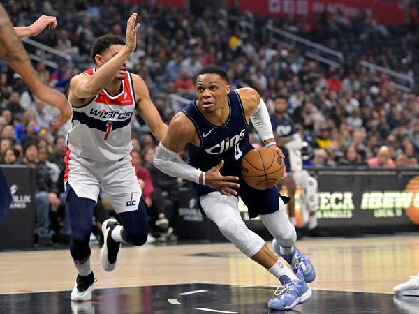 Russell Westbrook jalani operasi untuk pulihkan patah tulang tangannya.